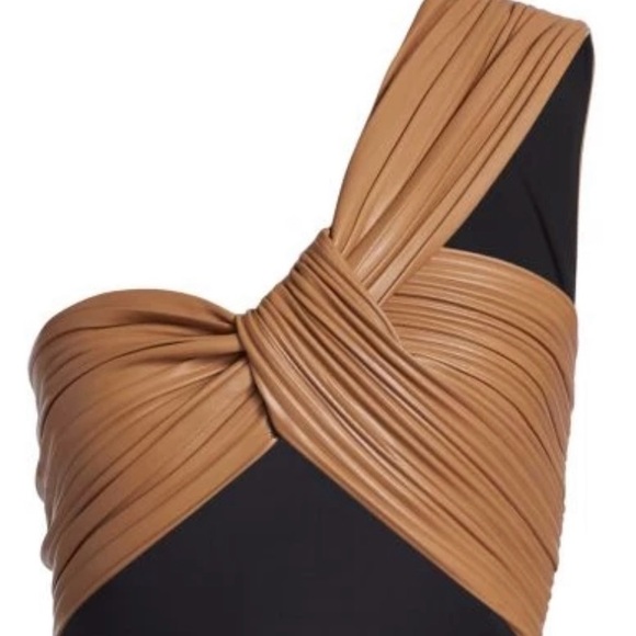 A.L.C. Vegan leather crop top! NWT!!! - Picture 2 of 6